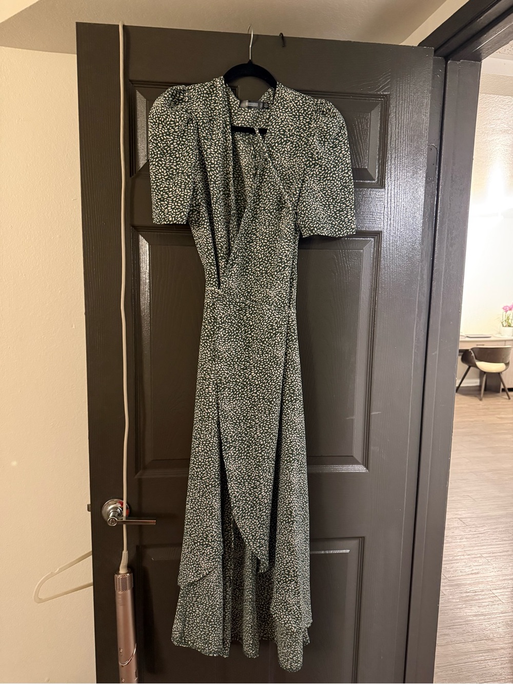 Missguided Green Ditsy Print Wrap Midi Dress